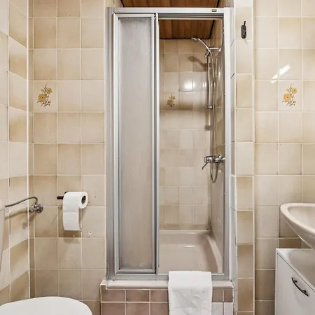 Hotel Infinity Zum Knurrhahn *