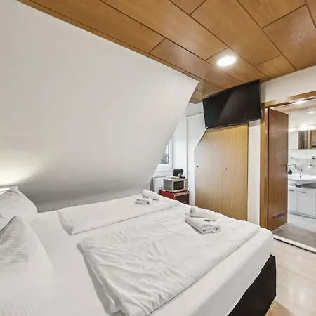 Hotel Infinity Zum Knurrhahn