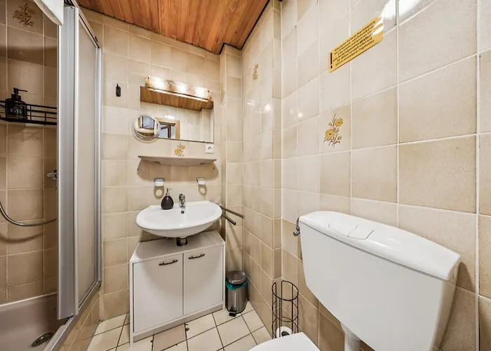 Infinity Zum Knurrhahn Hotel